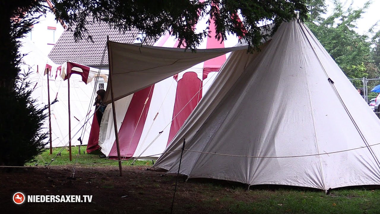 Katharinenmarkt im historischen Bürgerpark von Hoya